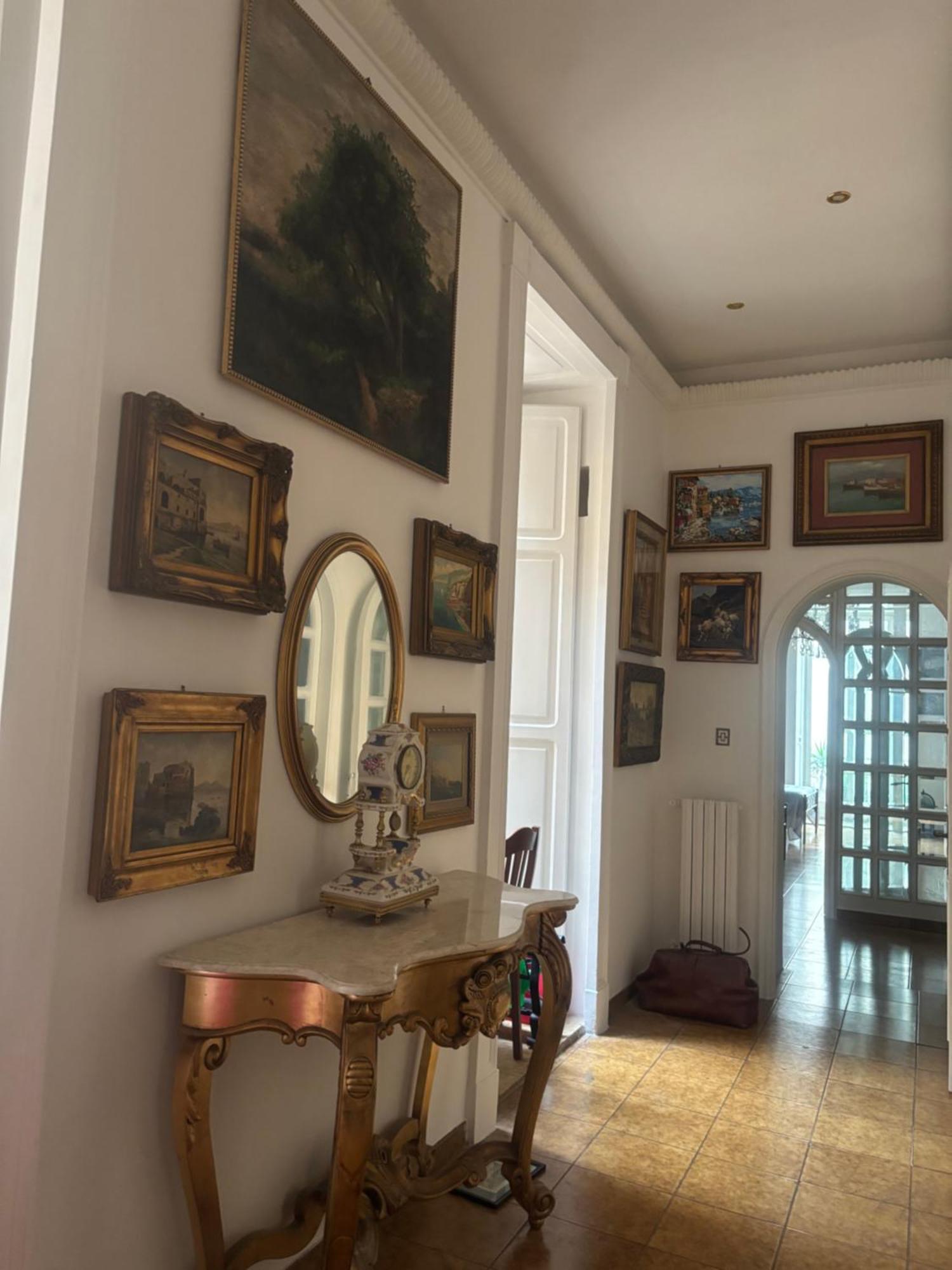 Bed & Breakfast Centro Antico 77 Naples