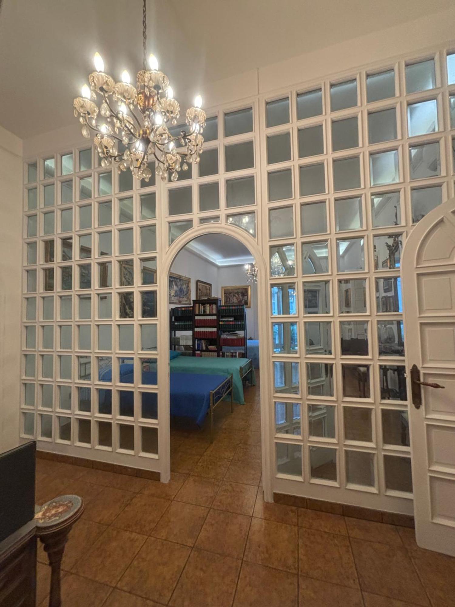 Bed & Breakfast Centro Antico 77 Naples