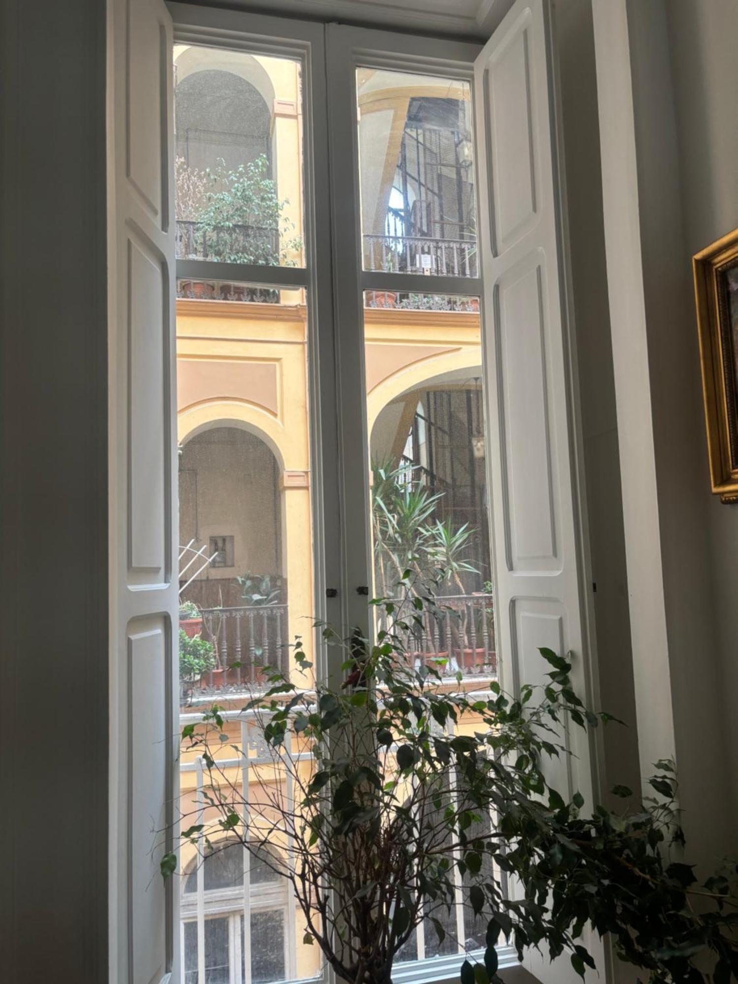 Bed & Breakfast Centro Antico 77 *