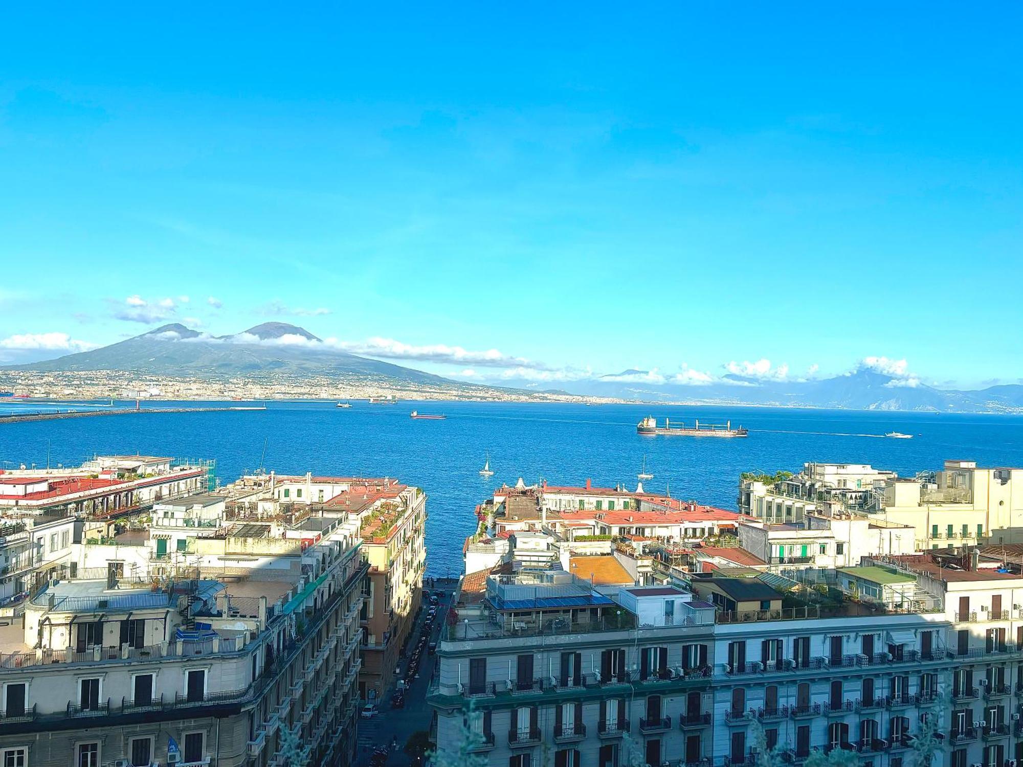 Bed & Breakfast Centro Antico 77 Naples